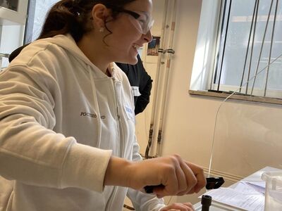 Die Chemie-Kurse der Gesamtschule Höhscheid im Schülerlabor