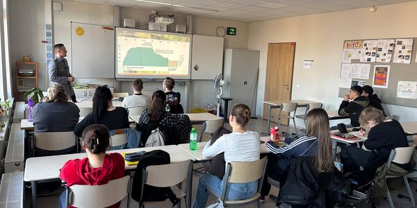 Jugendoffizier an der Gesamtschule Höhscheid