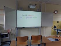 klassenraum.jpg